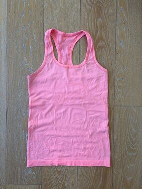 Lululemon Swiftly Tech Tank